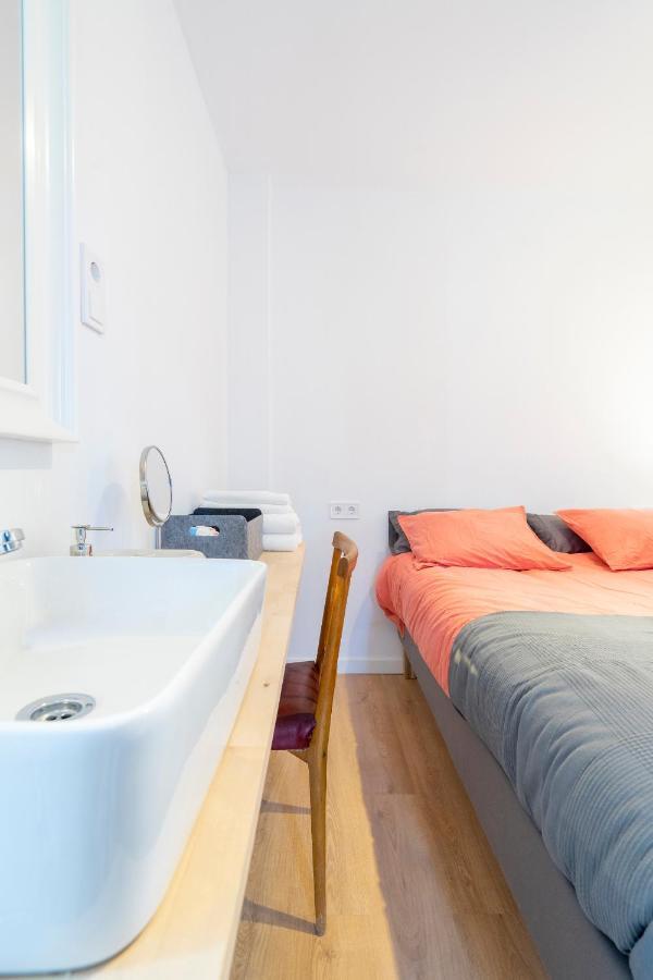 Independent Close To Ifema Y Aeropuertob Apartamento *
